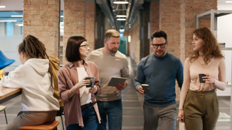 O Instituto Econacional promove a medicina integrativa como caminho para equilíbrio entre corpo e mente.