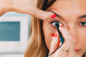 Dra. Thaline Neves apresenta como o ultrassom ocular funciona e quais doenças o exame pode identificar com precisão.