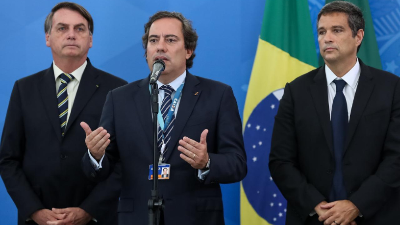 A velocidade inédita de implantação do Auxílio Emergencial, segundo Pedro Duarte Guimarães, garantiu apoio imediato à população em meio à crise.
