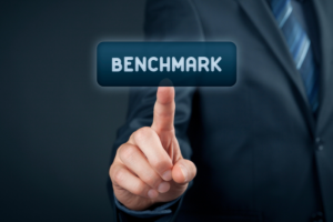 Descubra, com Bráulio Henrique Dias Viana, como o benchmarking transforma gestão em estratégia e desempenho superior.