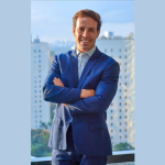 Ian dos Anjos Cunha mostra como a vulnerabilidade estratégica transforma erros em alicerces de confiança e liderança sólida.